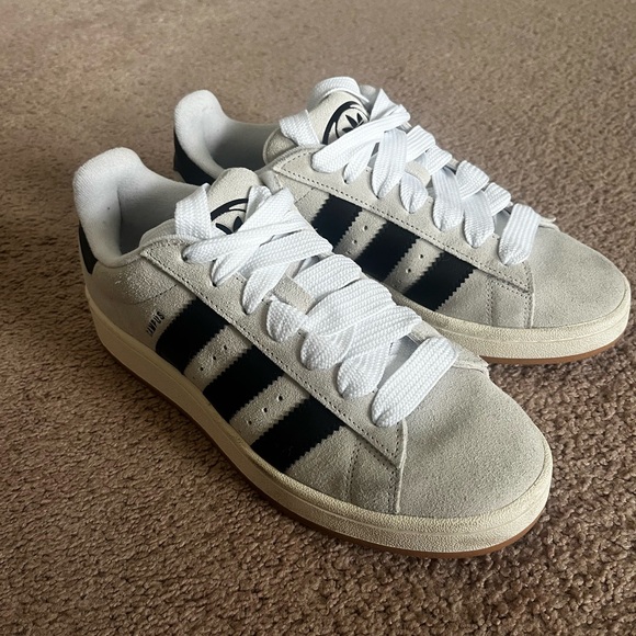 Adidas Campus 00s Shoes - Crystal white, Core black, and Off white - Picture 2 of 4